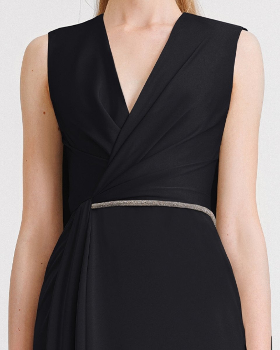 V-neckline With Cape-like Back Dress