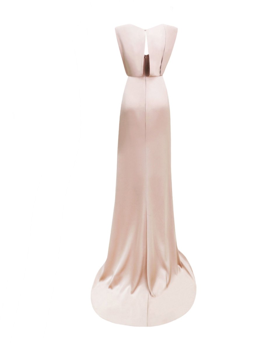 Wide Shoulders Draped Dress