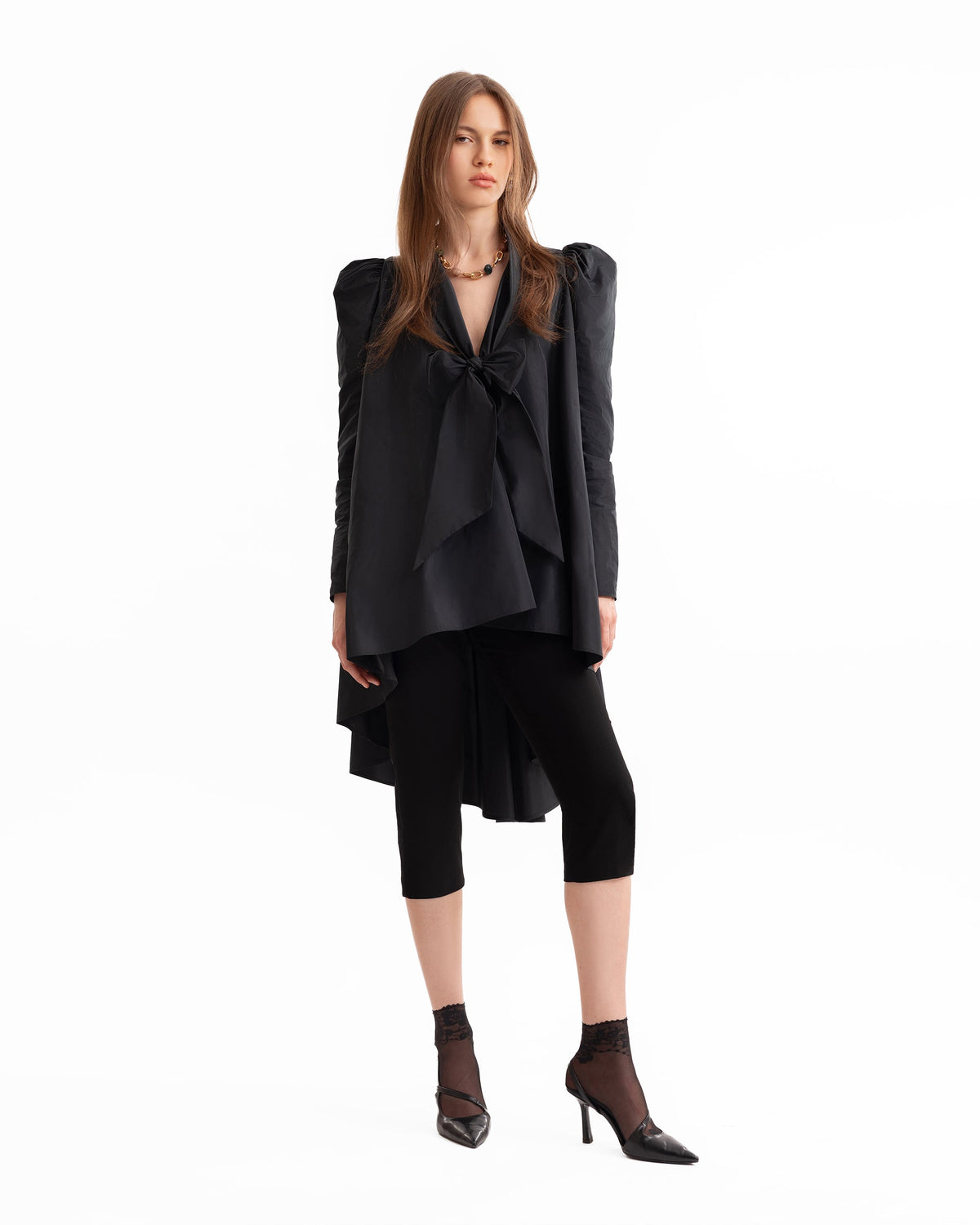 Front-Tie Top with Capri Pants