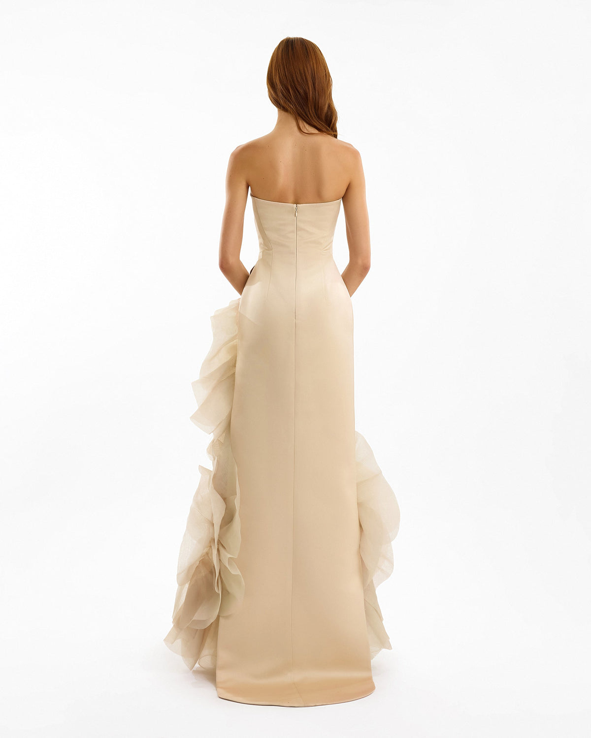 Fitted Scoop-Neck Dress with Sculpted Flowers